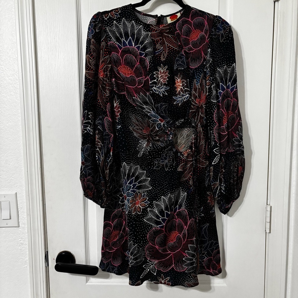 Farm Rio Sparkle Flowers Mini Dress Floral Print Circle Cut-Out Size XS - Picture 4 of 8